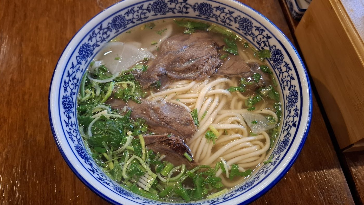 King Made Noodles 金味德牛肉拉面 listing photograph 03